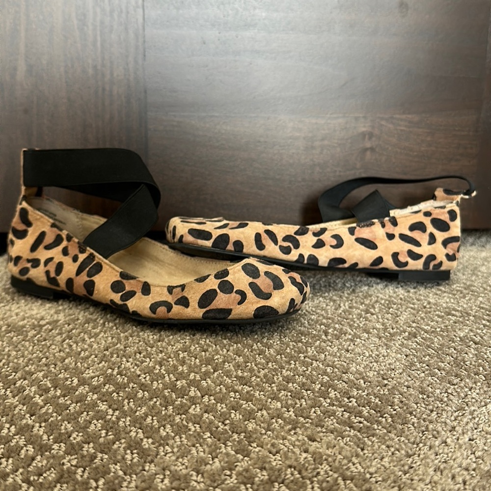 AUDREY BROOKE Leopard Ballet Flat